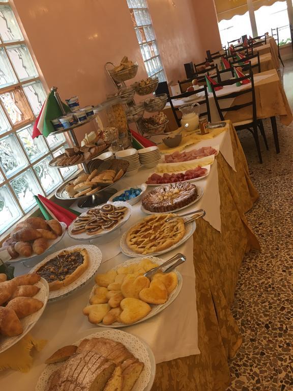 Hotel Derby Bellaria-Igea Marina Eksteriør bilde